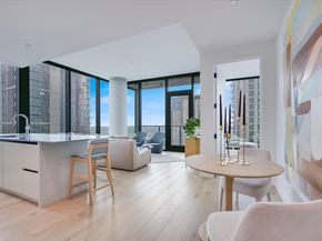 610 Davis ST 3002, Austin TX 78701