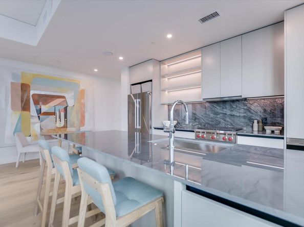 610 Davis ST 3002, Austin TX 78701