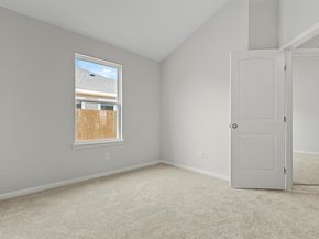 229 Ironshoe TRL, Liberty Hill TX 78642