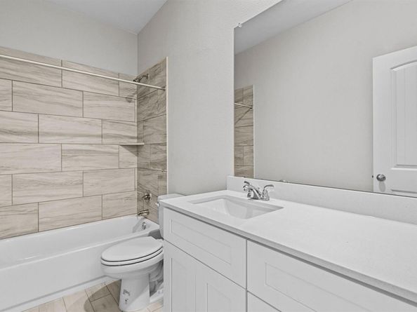 229 Ironshoe TRL, Liberty Hill TX 78642