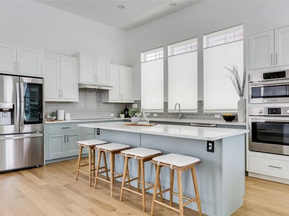 4500 Grassland DR, Austin TX 78723