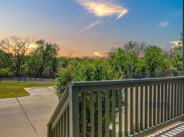 4500 Grassland DR, Austin TX 78723
