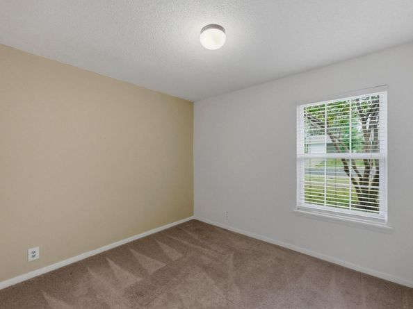 5704 Cedardale DR, Austin TX 78745