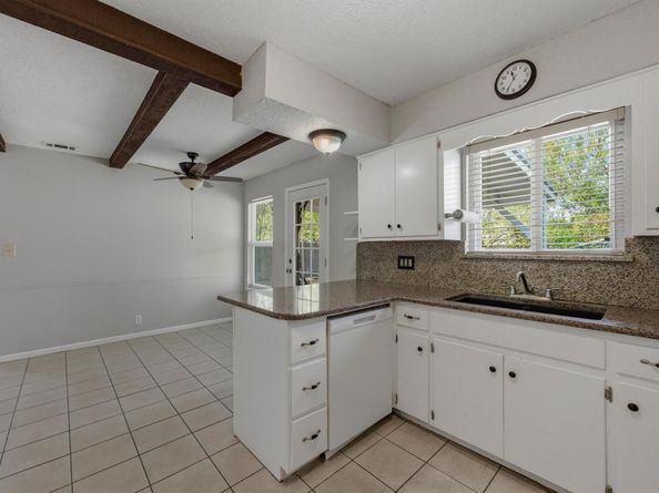 5704 Cedardale DR, Austin TX 78745