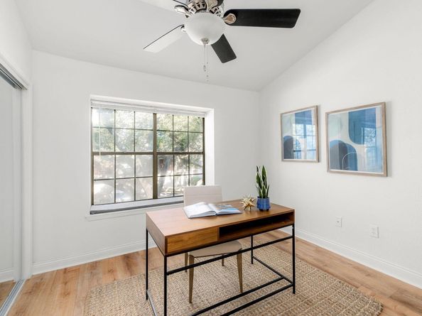 2215 Post RD 1034, Austin TX 78704
