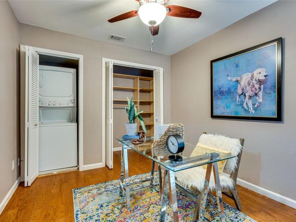 4159 Steck Ave 290, Austin TX 78759
