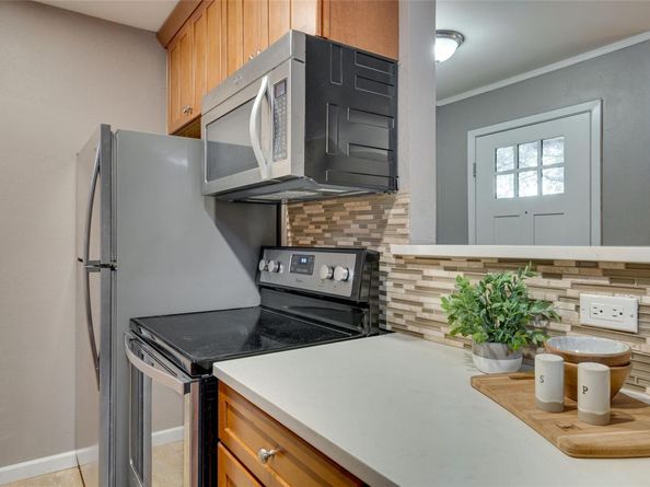 4159 Steck Ave 290, Austin TX 78759