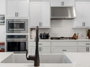 9900 Bayshore BND 65, Austin TX 78726