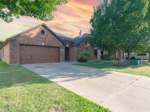 913 Mahomet DR, Pflugerville TX 78660