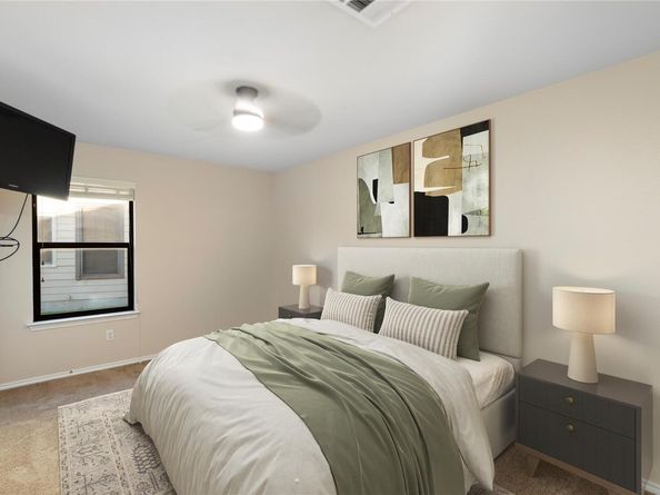 913 Mahomet DR, Pflugerville TX 78660