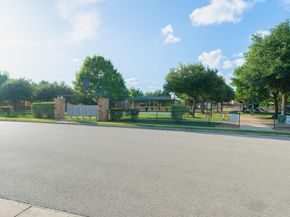 913 Mahomet DR, Pflugerville TX 78660