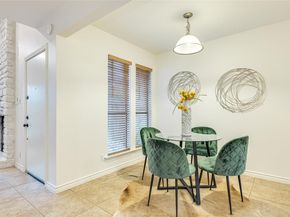 2500 Enfield RD 9, Austin TX 78703
