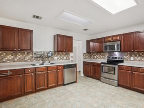 7658 Marble Ridge DR, Austin TX 78747