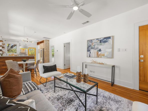 711 Patterson Ave, Austin TX 78703