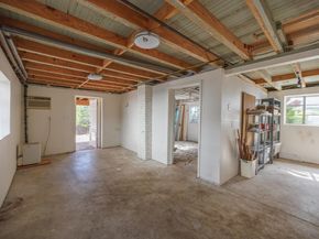 711 Patterson Ave, Austin TX 78703