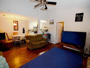 1915 Margalene WAY, Austin TX 78728