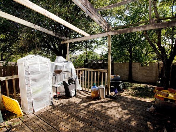 1915 Margalene WAY, Austin TX 78728