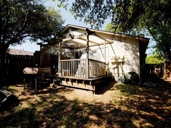 1915 Margalene WAY, Austin TX 78728