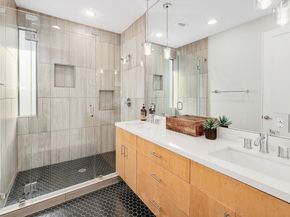 5710 Longhorn LNDG, Austin TX 78734