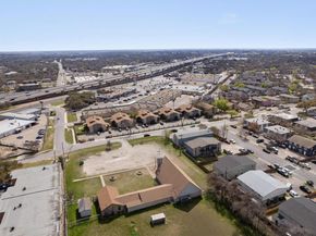 8621 Putnam DR C, Austin TX 78757