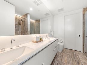 313 W 17th ST 2405, Austin TX 78701