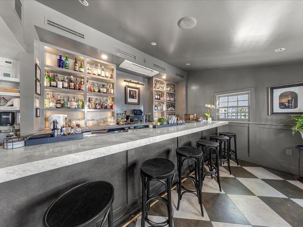 313 W 17th ST 2405, Austin TX 78701