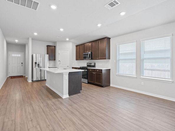 105 Canter DR, Liberty Hill TX 78642