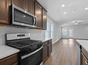 105 Canter DR, Liberty Hill TX 78642