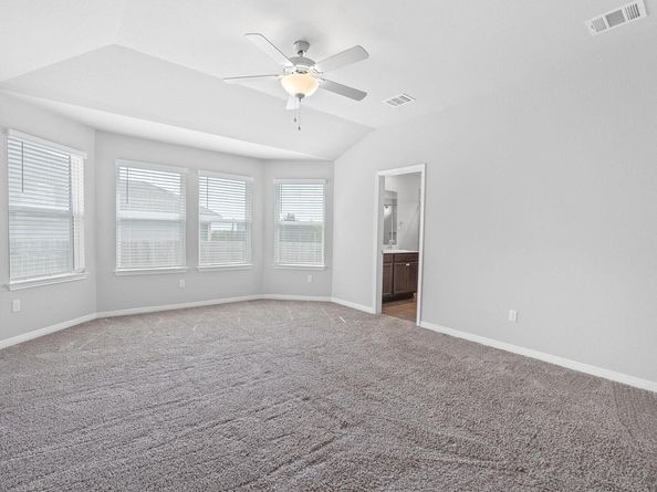 105 Canter DR, Liberty Hill TX 78642