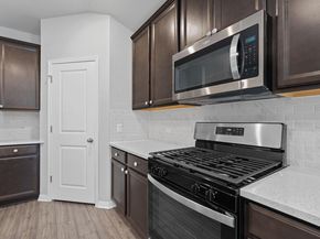 105 Canter DR, Liberty Hill TX 78642