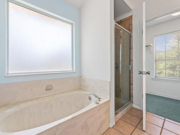 18682 Champions CIR, Lago Vista TX 78645