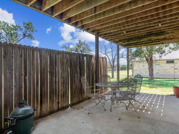 18682 Champions CIR, Lago Vista TX 78645