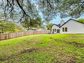 8308 Foxhound TRL, Austin TX 78729