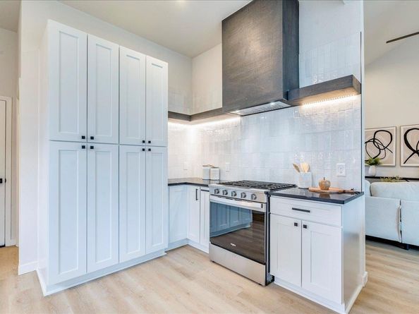 8308 Foxhound TRL, Austin TX 78729