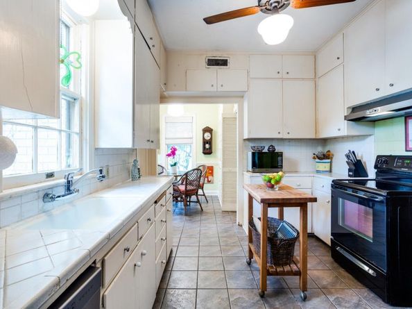 2611 Woodmont Ave, Austin TX 78703