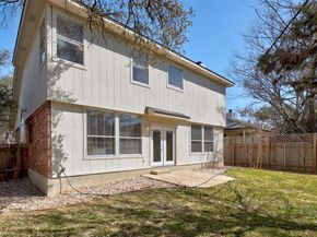 8133 Luling LN, Austin TX 78729