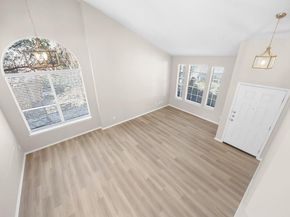 8133 Luling LN, Austin TX 78729