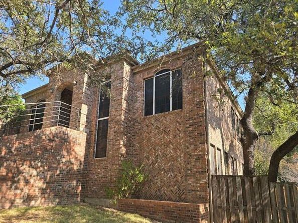 4904 Backtrail Dr, Austin TX 78731