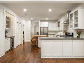 1204 W 22 1/2 St, Austin TX 78705