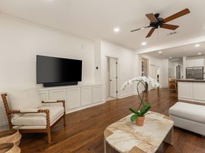 1204 W 22 1/2 St, Austin TX 78705
