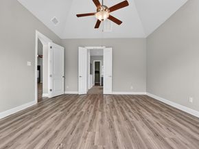 1009 Wolcott DR, Leander TX 78641