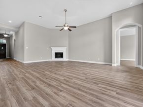 1009 Wolcott DR, Leander TX 78641