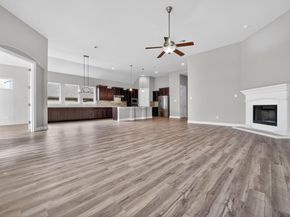 1009 Wolcott DR, Leander TX 78641