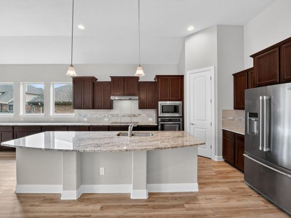 1009 Wolcott DR, Leander TX 78641