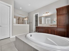1009 Wolcott DR, Leander TX 78641