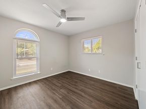 1810 Mearns Meadow BLVD A & B, Austin TX 78758