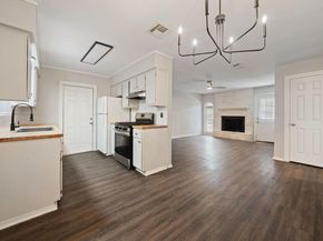 1810 Mearns Meadow BLVD A & B, Austin TX 78758