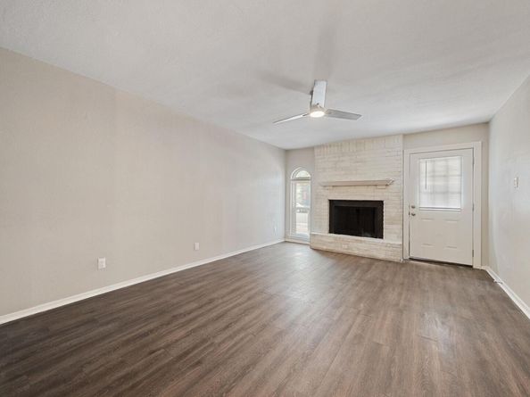 1810 Mearns Meadow BLVD A & B, Austin TX 78758