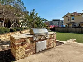 7324 Easy Wind DR, Austin TX 78757