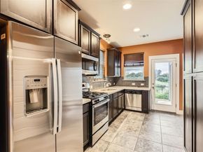 7324 Easy Wind DR, Austin TX 78757